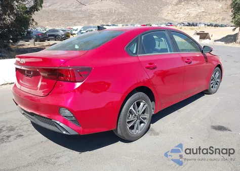 2024 Kia Forte Lxs из США, поврежденный, VIN 3KPF24AD3RE698797